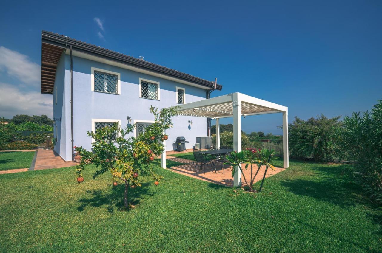 Villa Dei Limoni Etna-Mare Acireale Exterior photo
